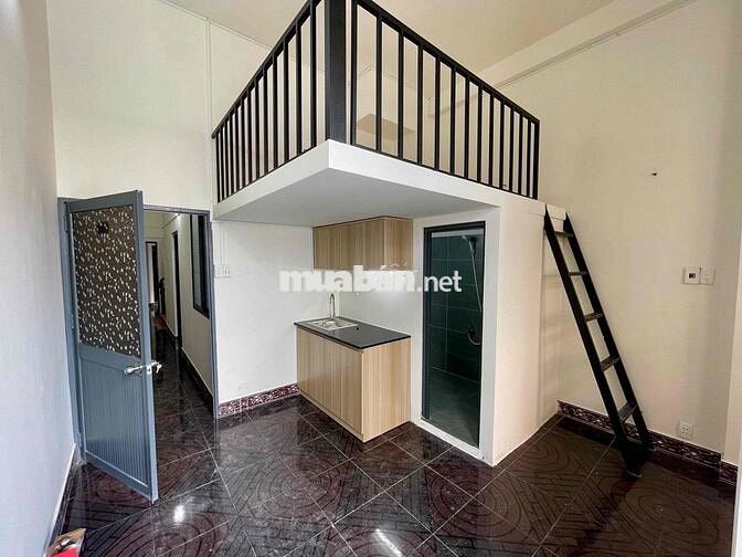 Dự án mới - Phòng Gác giá rẻ - Ngay Bắc Hải - Ở được 2-3 bạn