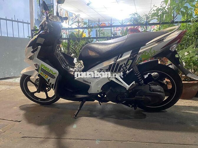 Yamaha Nouvo 4 màu Trắng