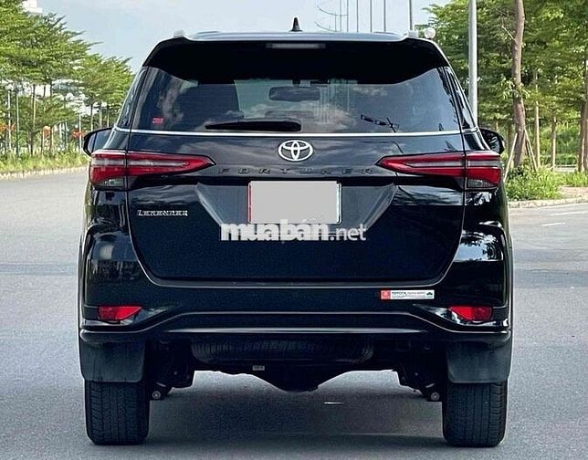 Toyota Fortuner Legender 2.7L 4x2 AT sản xuất 2024