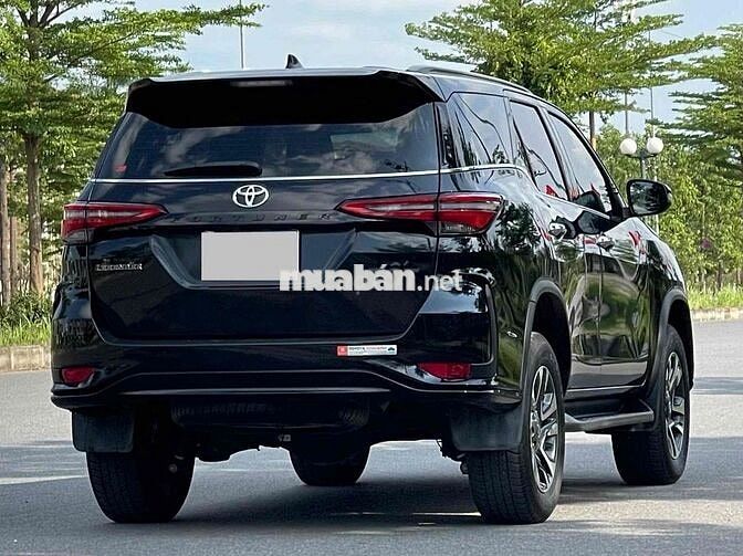 Toyota Fortuner Legender 2.7L 4x2 AT sản xuất 2024
