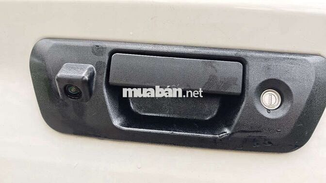 Nissan Navara Trắng 66291 km