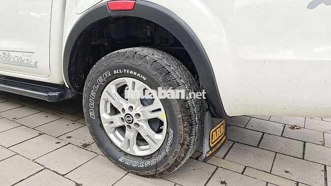 Nissan Navara Trắng 66291 km