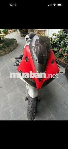 Yamaha R1 cá mập Đỏ, Trắng, Bạc