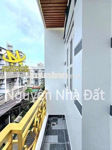 nhà có sổ hồng nhà phố liền kề đường trước nhà 6 m