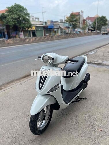 Yamaha Nozza Fi màu Trắng