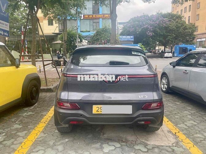 Xe điện VinFast VF5 Plus 2024 Xám