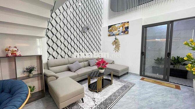 SIÊU PHẨM Ô TÔ NGỦ TRONG NHÀ, FULL NỘI THẤT VIP PRO