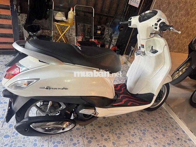 Yamaha Nozza Grande Trắng