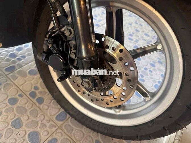 Yamaha Nozza Grande Trắng