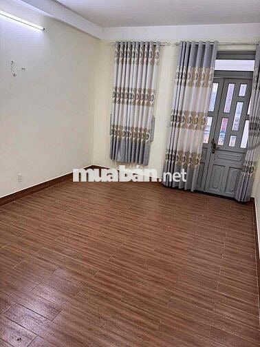 CHO THUÊ NHÀ NGUYÊN CĂN - MẶT TIỀN CHỢ GIÃN DÂN