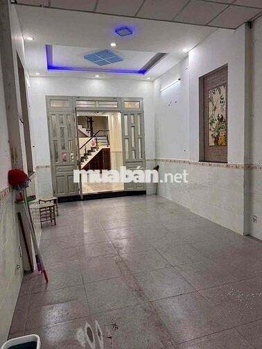 CHO THUÊ NHÀ NGUYÊN CĂN - MẶT TIỀN CHỢ GIÃN DÂN