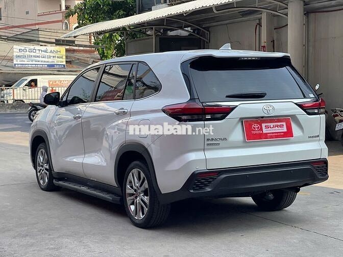 Innova Cross Hybrid 2024 - Cực bền bỉ và tiết kiệm