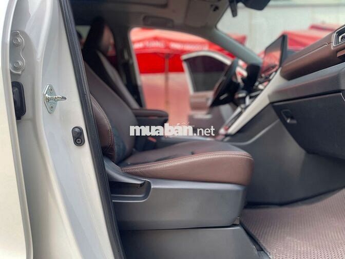 Innova Cross Hybrid 2024 - Cực bền bỉ và tiết kiệm