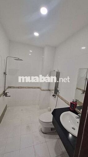 Cho thuê phòng kdc Himlam 6A kế bên Trung sơn
