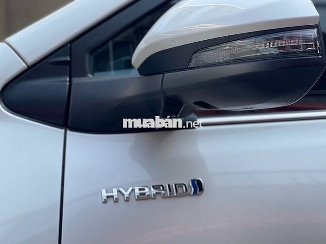 Innova Cross Hybrid 2024 - Cực bền bỉ và tiết kiệm