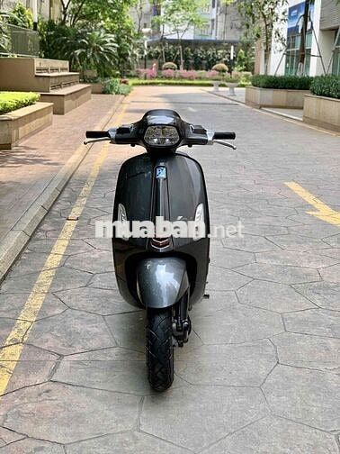 Vespa Sprint up xám lambo