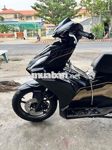 Honda Airblade Fi Cao cấp Đen nhám (trả góp)