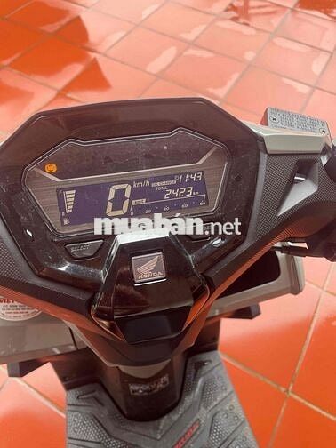 Honda Vario 160 ABS 2025 Xám 2400km