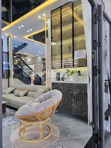 Bán Căn VlLLA 3 Tầng 2 Mặt Tiền 5m5 Điện Biên Phủ 