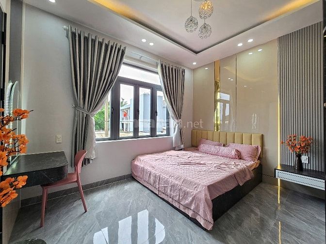 Bán Căn VlLLA 3 Tầng 2 Mặt Tiền 5m5 Điện Biên Phủ 