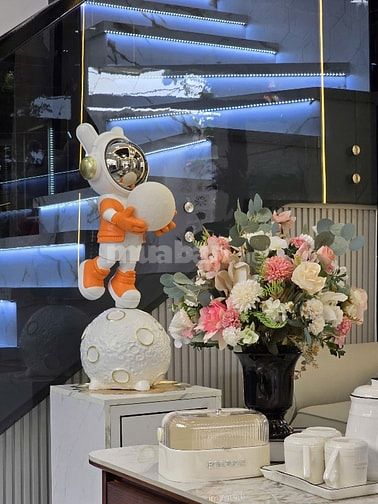 Bán Căn VlLLA 3 Tầng 2 Mặt Tiền 5m5 Điện Biên Phủ 