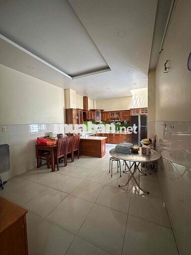 Nhà Chính Chủ 4 Tầng 6PN 5NVS MTKD Đường Hoà Bình Phường 5 Cũ Quận 11