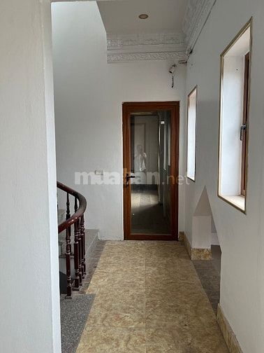Nhà biệt thự cần thanh khoản đổi chỗ ở