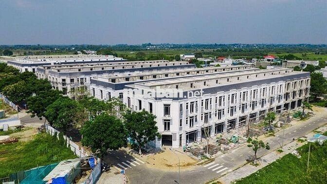 BÁN NHÀ LIÊN KẾ KĐT SINH THÁI CHÁNH MỸ – 100M² – GIÁ 4,3 TỶ 