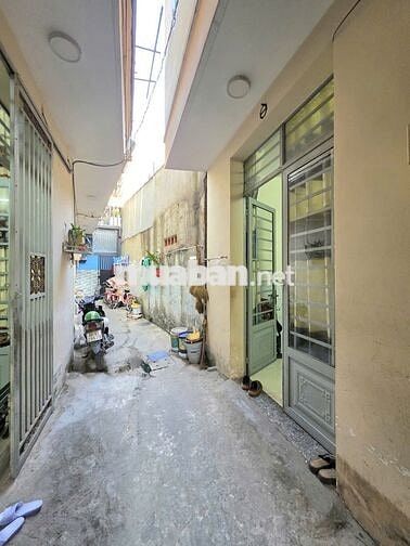 Nhà hẻm 2806 Huỳnh Tấn Phát, Nhà Bè