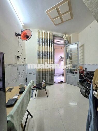 Nhà hẻm 2806 Huỳnh Tấn Phát, Nhà Bè