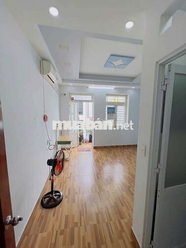 Cho thuê nhà mới đẹp 4 x16 đúc 3 lầu 5pn 5wc 1/phạm văn chiêu p16 GV