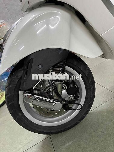 Piaggio Vespa Trắng 32029 km