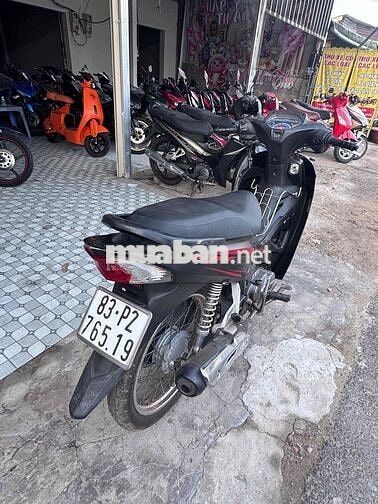 Honda Blade Đỏ đen Zin