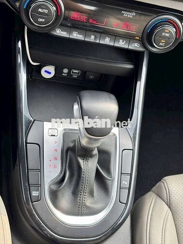 Kia Cerato 2021 Luxury 30000 km Trắng