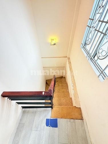 BÁN NHÀ HUỲNH VĂN BÁNH PHÚ NHUẬN 