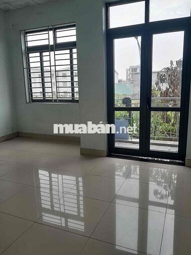 Cho thuê nhà gần bến xe Tân Đông Hiệp - Dĩ An