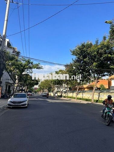 Lô góc đẹp 2 mặt tiền đường Pasteur sát biển Trung Tâm Nha Trang