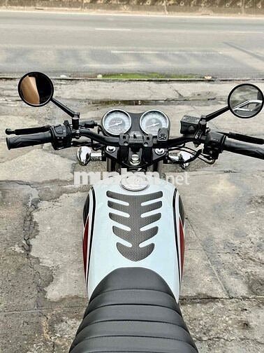 Yamaha YB125SP Trắng Đỏ Đen 27904 km