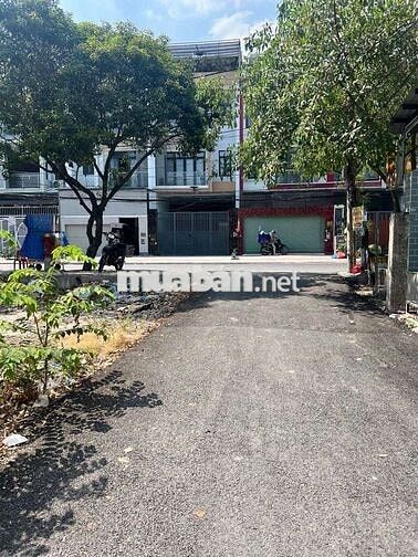 LÔ ĐẤT ĐẸP – HẺM XE HƠI – GẦN CHUNG CƯ SUNVIEW – TAM BÌNH THỦ ĐỨC
