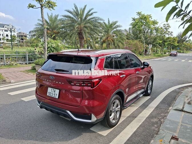 Ford Territory 2025 8000 km Đỏ