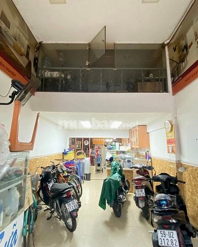 Bán nhà mặt tiền Lý Thái Tổ, P.8, Q.10. 4 tầng lầu. Giá chỉ 8,5 tỷ