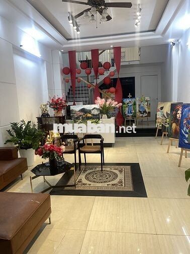  Chính chủ cần bán gấp nhà 4 tầng mặt tiền đường Phạm Hùng- Hoà Xuân