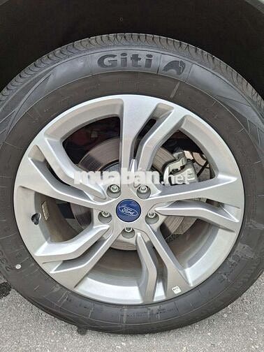 Ford Territory 2025 8000 km Đỏ