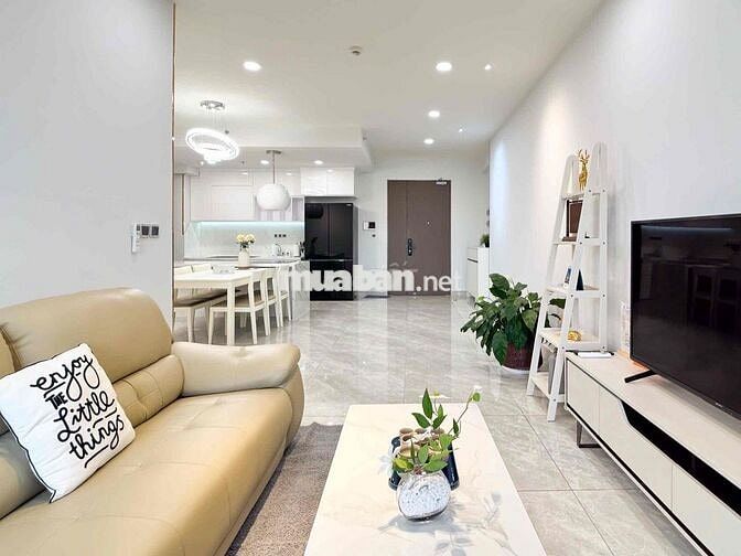 Cho thuê Midtown M8 3PN giá cực tốt chỉ 40tr/ tháng. Nhà đang trống !!