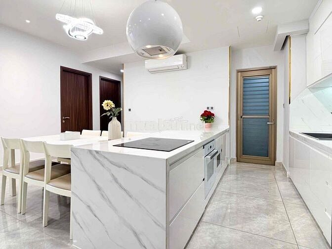 Cho thuê Midtown M8 3PN giá cực tốt chỉ 40tr/ tháng. Nhà đang trống !!