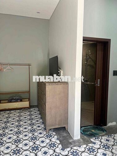 Cho thuê nhà Nguyễn Văn Thoại, 3 căn home, sân vườn 260m2