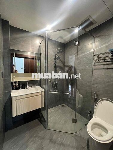 Cho thuê nhà Nguyễn Văn Thoại, 3 căn home, sân vườn 260m2