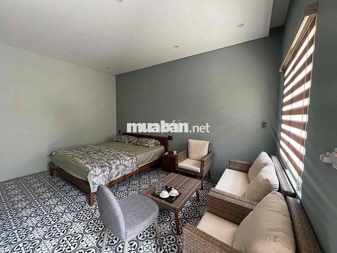 Cho thuê nhà Nguyễn Văn Thoại, 3 căn home, sân vườn 260m2