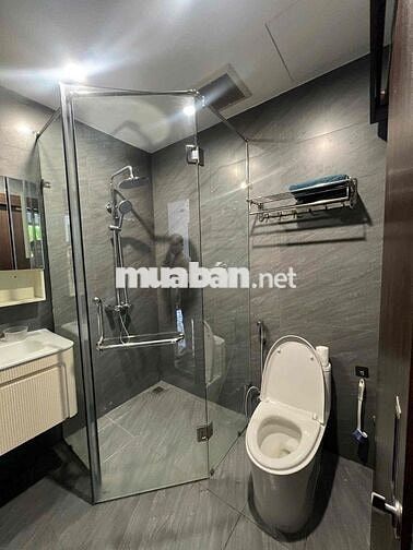 Cho thuê nhà Nguyễn Văn Thoại, 3 căn home, sân vườn 260m2