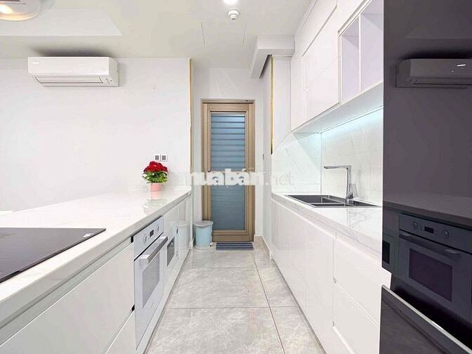 Cho thuê Midtown M8 3PN giá cực tốt chỉ 40tr/ tháng. Nhà đang trống !!